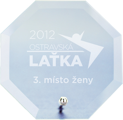 CR3015 - Trofej skleněná